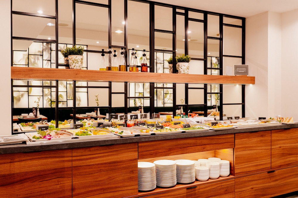 Hotel Ascot Premium — Restaurant & bars in Krakow, Lesser Poland