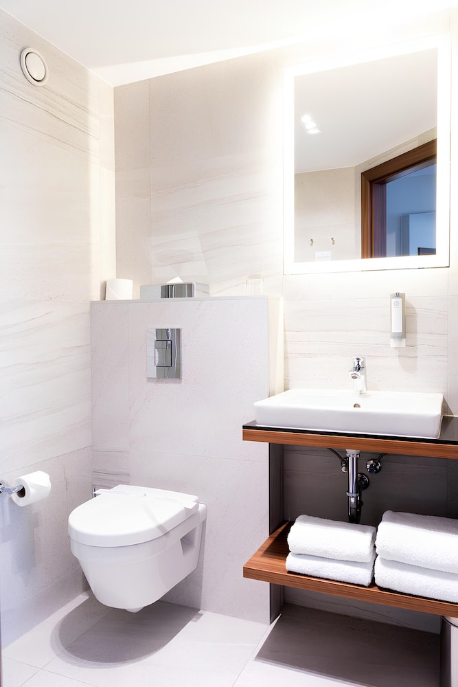 Hotel Ascot Premium — Hotel rooms in Krakow, Lesser Poland
