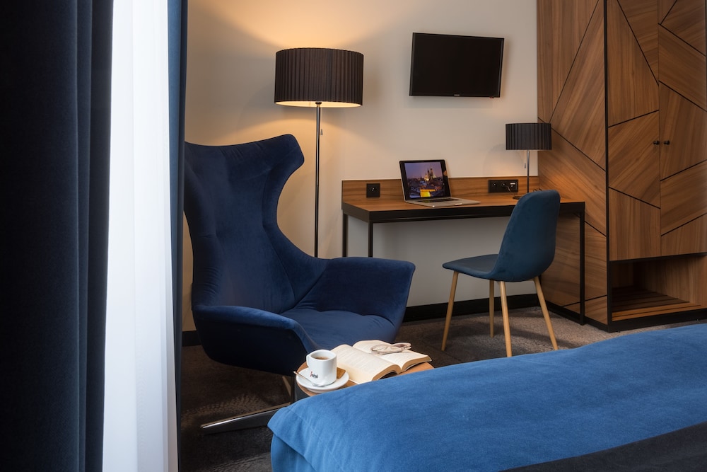 Hotel Ascot Premium — Hotel rooms in Krakow, Lesser Poland