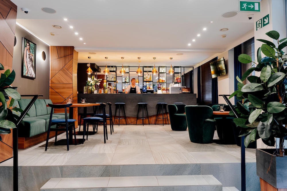 Hotel Ascot Premium — Restaurant & bars in Krakow, Lesser Poland