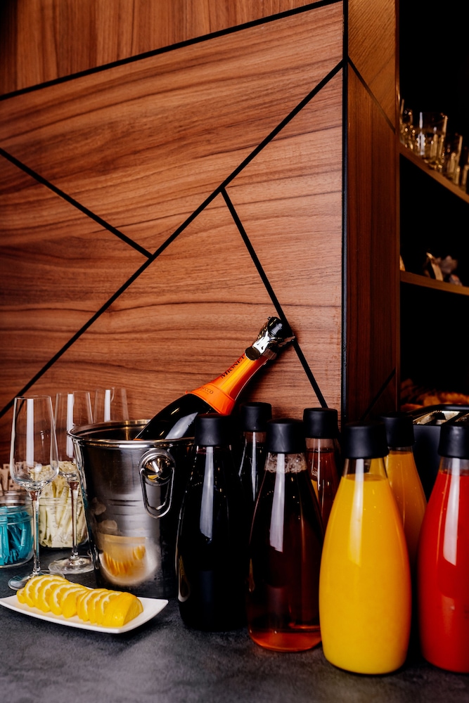 Hotel Ascot Premium — Restaurant & bars in Krakow, Lesser Poland