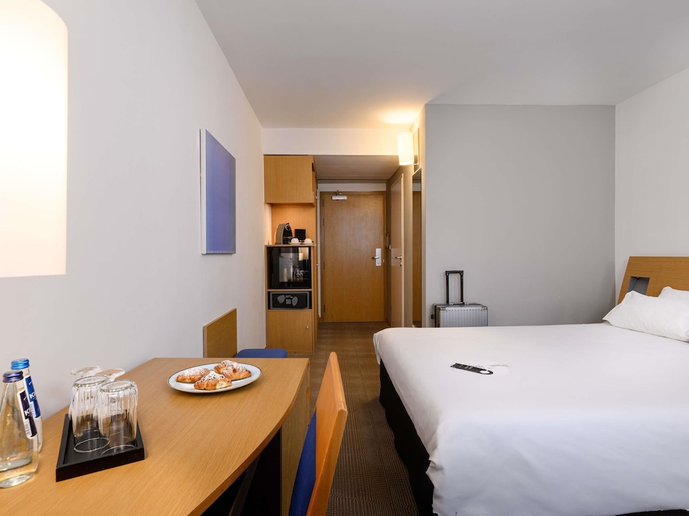 Novotel Gdansk Centrum — Hotel rooms in Gdansk, Pomeranian