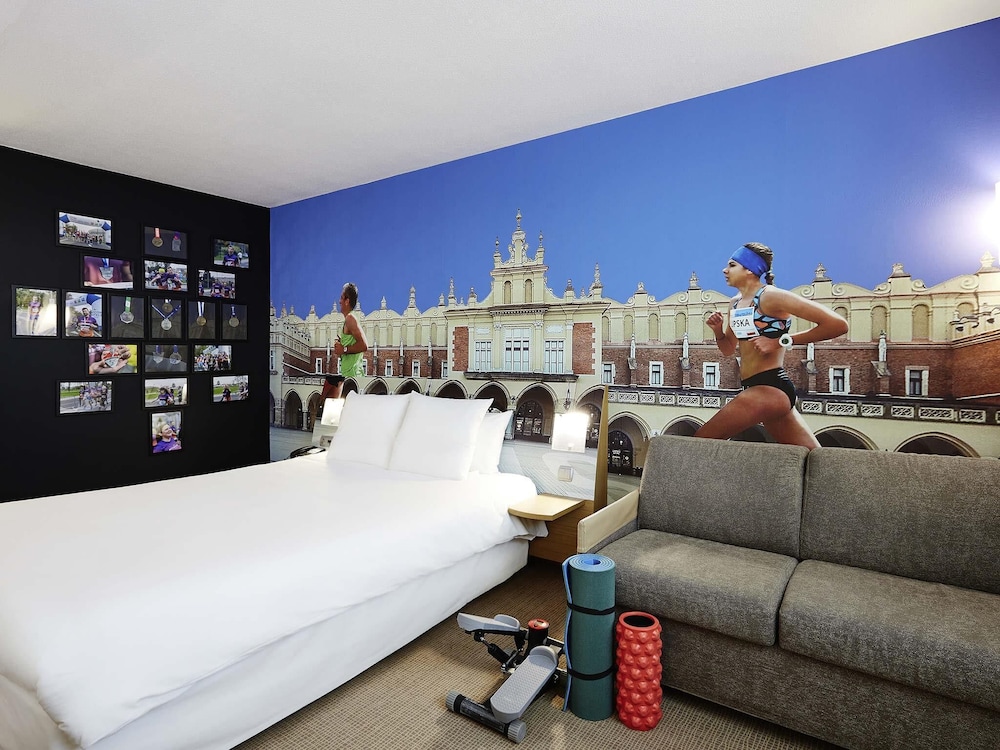 Novotel Krakow City West — Hotel rooms in Krakow, Lesser Poland
