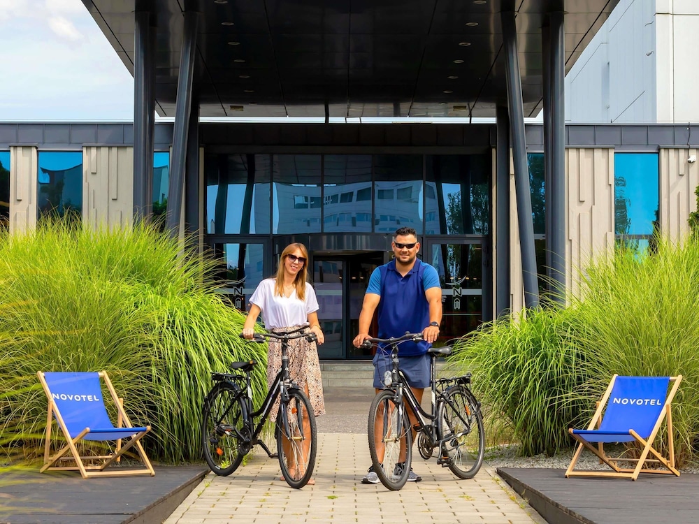 Novotel Krakow City West — Hotel building in Krakow, Lesser Poland