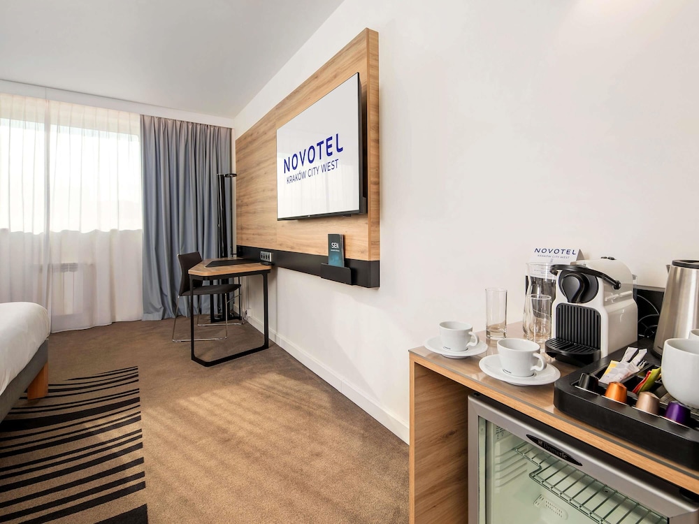 Novotel Krakow City West — Hotel rooms in Krakow, Lesser Poland
