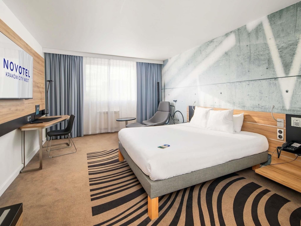 Novotel Krakow City West — Hotel rooms in Krakow, Lesser Poland