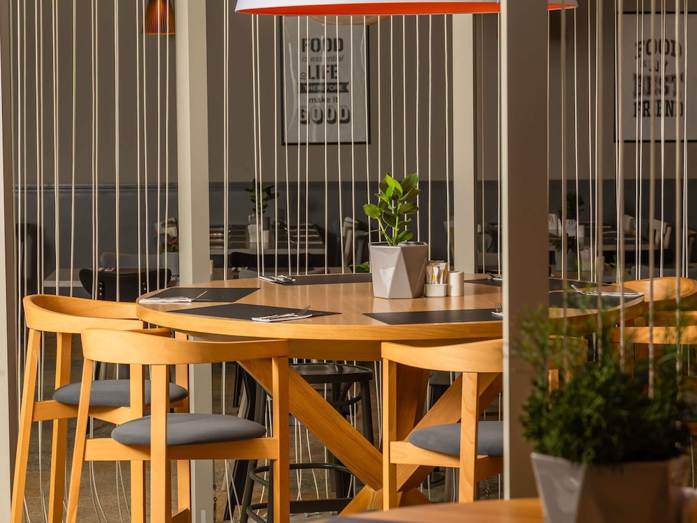Novotel Krakow City West — Restaurant & bars in Krakow, Lesser Poland