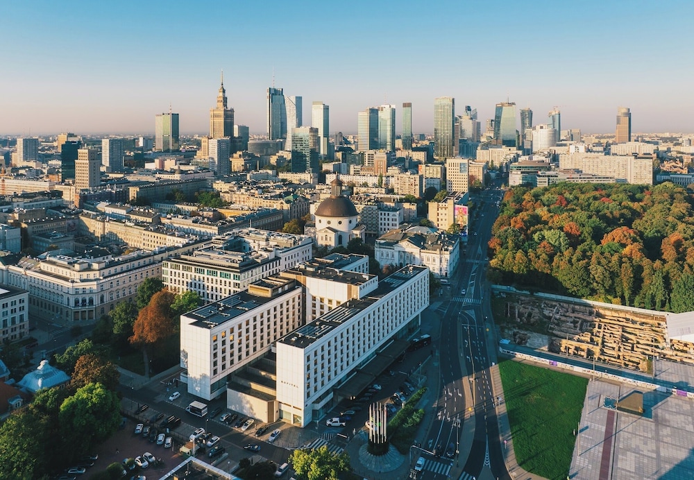 Sofitel Warsaw Victoria — Hotel building in Warsaw, Masovian