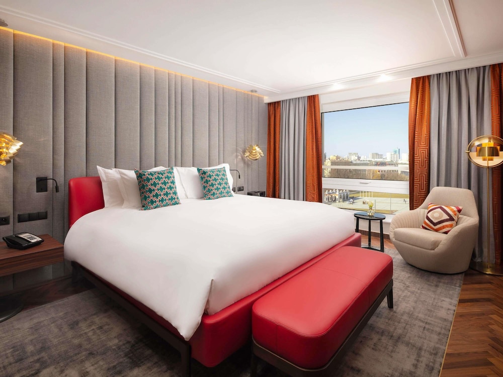 Sofitel Warsaw Victoria — Hotel rooms in Warsaw, Masovian
