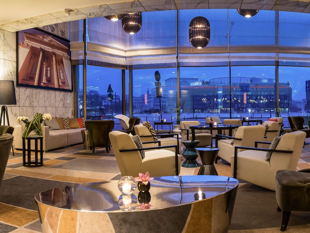 Sofitel Warsaw Victoria — Restaurant & bars in Warsaw, Masovian