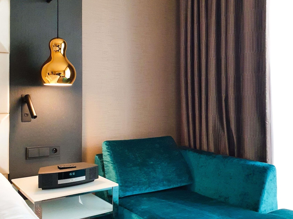 Sofitel Warsaw Victoria — Hotel rooms in Warsaw, Masovian