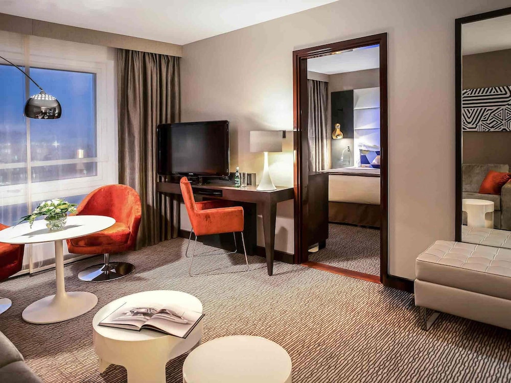 Sofitel Warsaw Victoria — Hotel rooms in Warsaw, Masovian