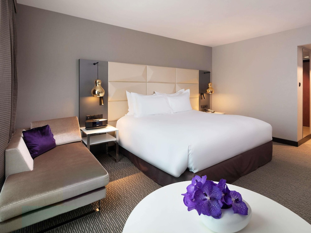 Sofitel Warsaw Victoria — Hotel rooms in Warsaw, Masovian