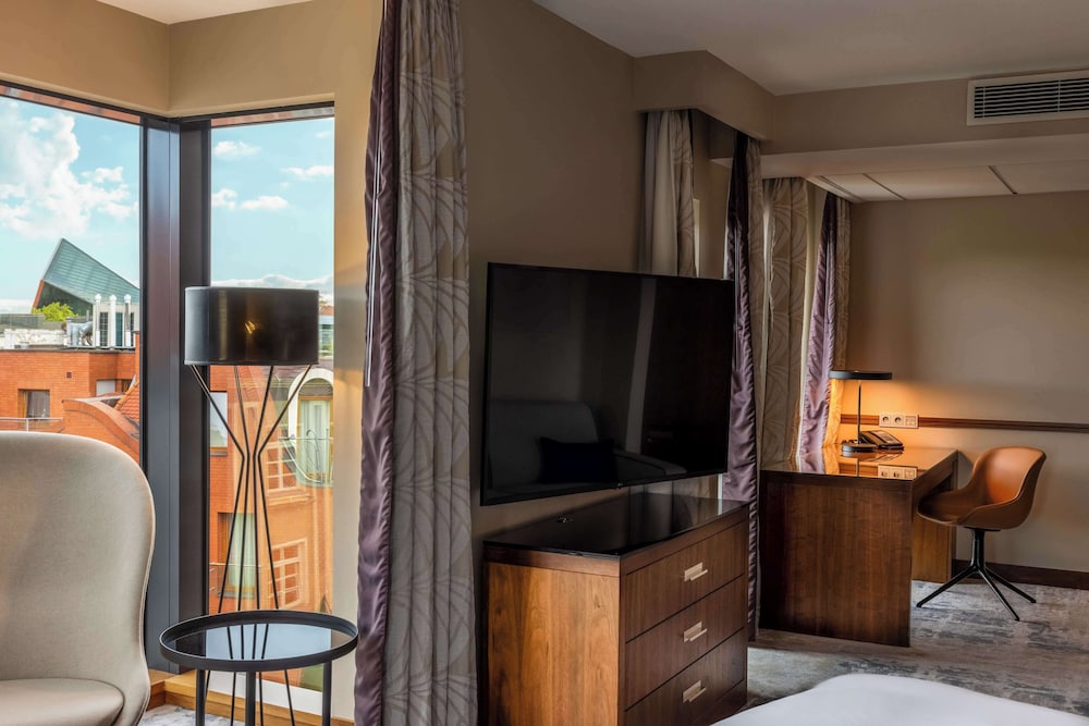 Hilton Gdansk — Hotel rooms in Gdansk, Pomeranian