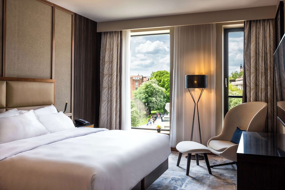 Hilton Gdansk — Hotel rooms in Gdansk, Pomeranian