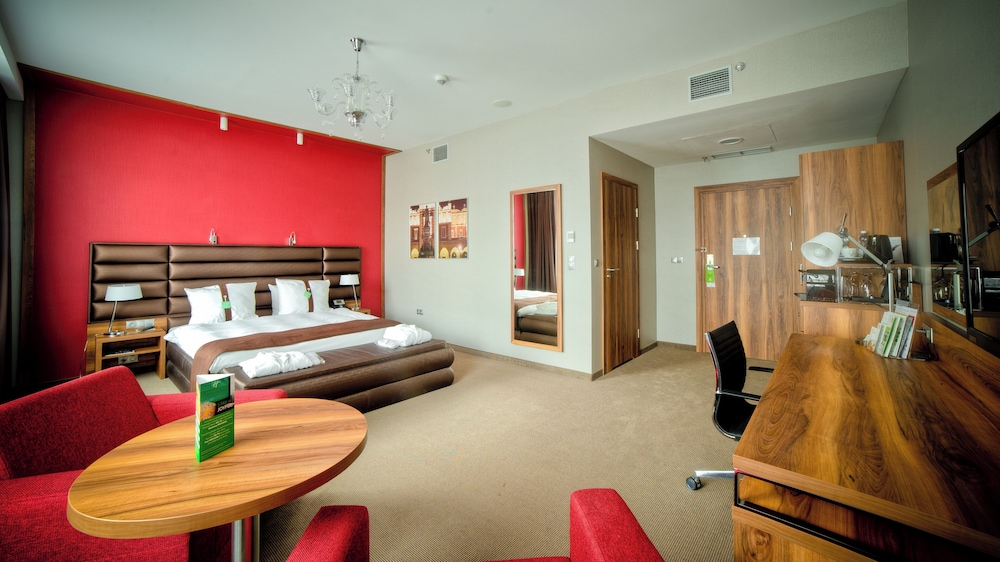 Holiday Inn Krakow City Centre by IHG — Hotel rooms in Krakow, Lesser Poland