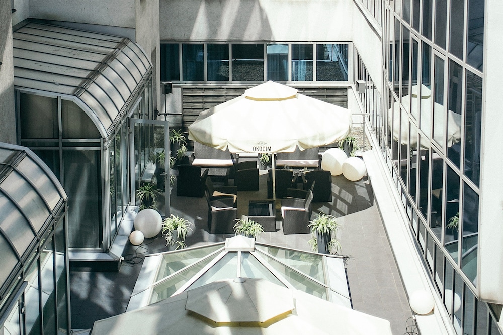 Holiday Inn Krakow City Centre by IHG — Restaurant & bars in Krakow, Lesser Poland