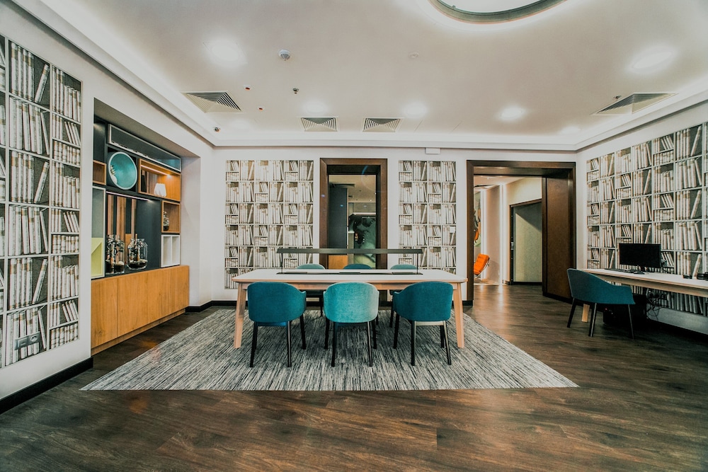 Holiday Inn Krakow City Centre by IHG — Restaurant & bars in Krakow, Lesser Poland