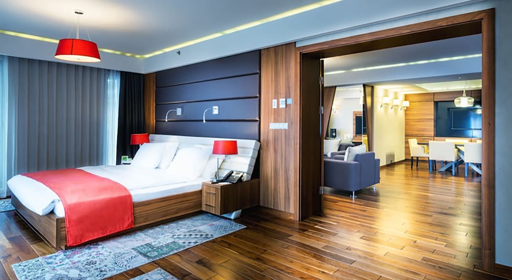 Holiday Inn Krakow City Centre by IHG — Hotel rooms in Krakow, Lesser Poland