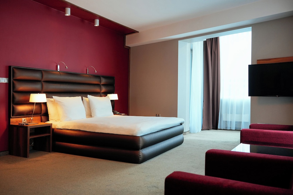 Holiday Inn Krakow City Centre by IHG — Hotel rooms in Krakow, Lesser Poland