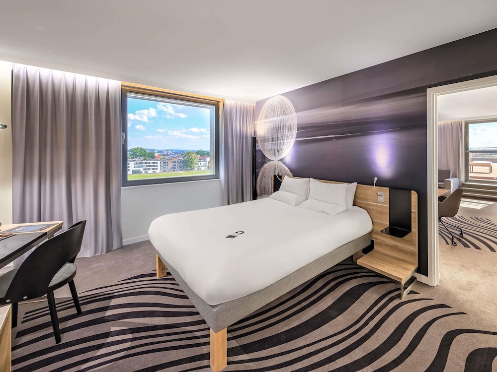 Novotel Krakow Centrum — Hotel rooms in Krakow, Lesser Poland
