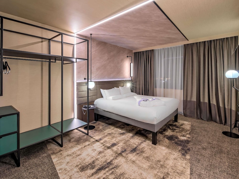 Novotel Krakow Centrum — Hotel rooms in Krakow, Lesser Poland