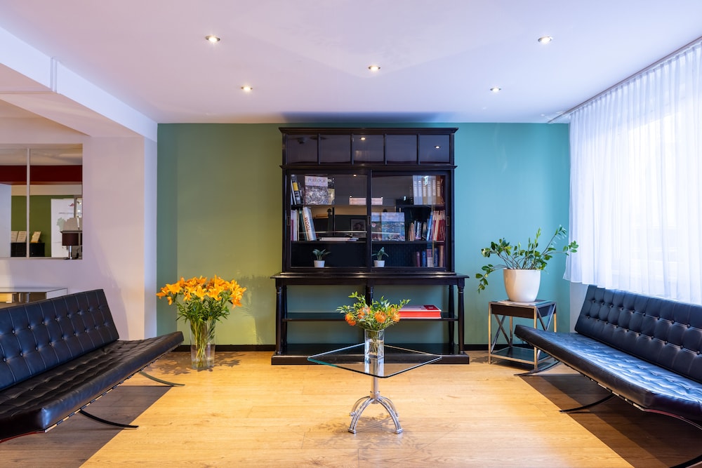 Good Morning + Berlin City East — Hotel rooms in Berlin, Berlin