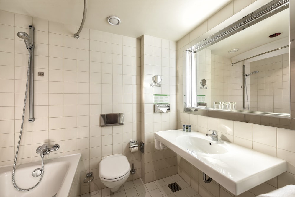 Holiday Inn Berlin City West by IHG — Hotel rooms in Berlin, Berlin