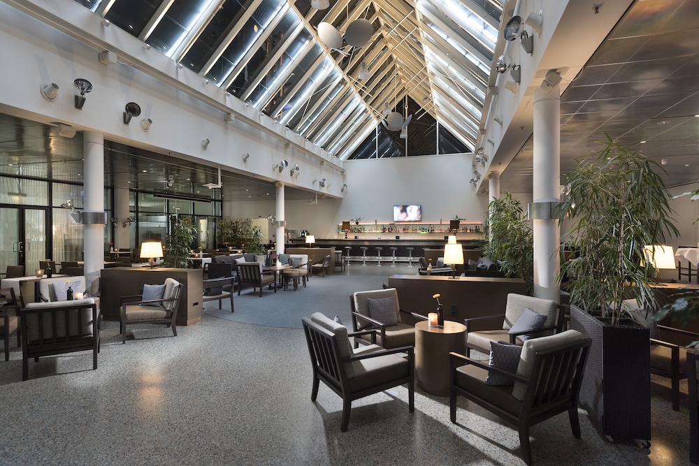 Holiday Inn Berlin City West by IHG — Restaurant & bars in Berlin, Berlin