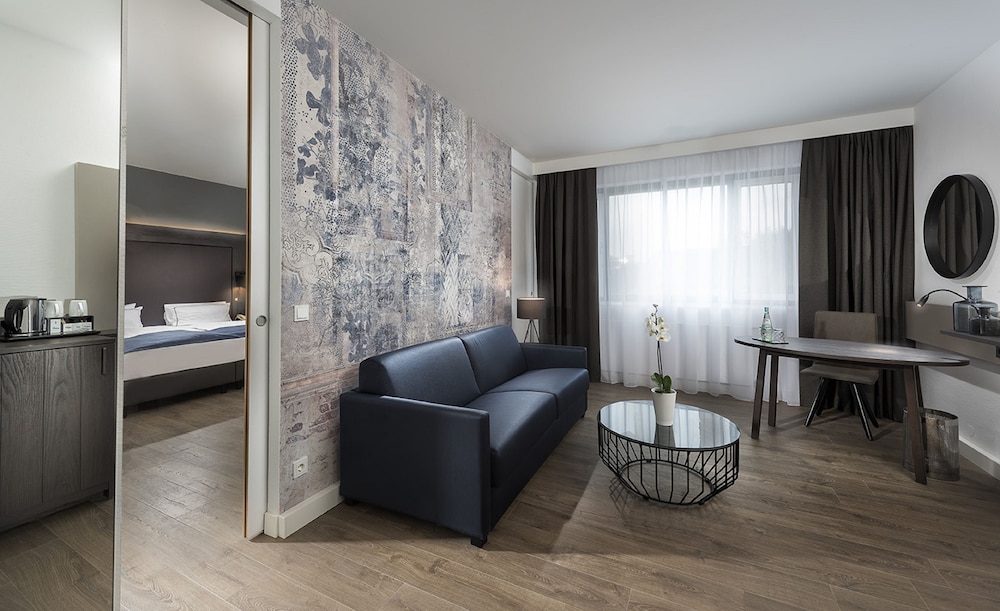 Holiday Inn Berlin City West by IHG — Hotel rooms in Berlin, Berlin