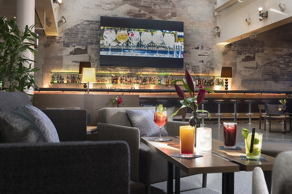 Holiday Inn Berlin City West by IHG — Restaurant & bars in Berlin, Berlin