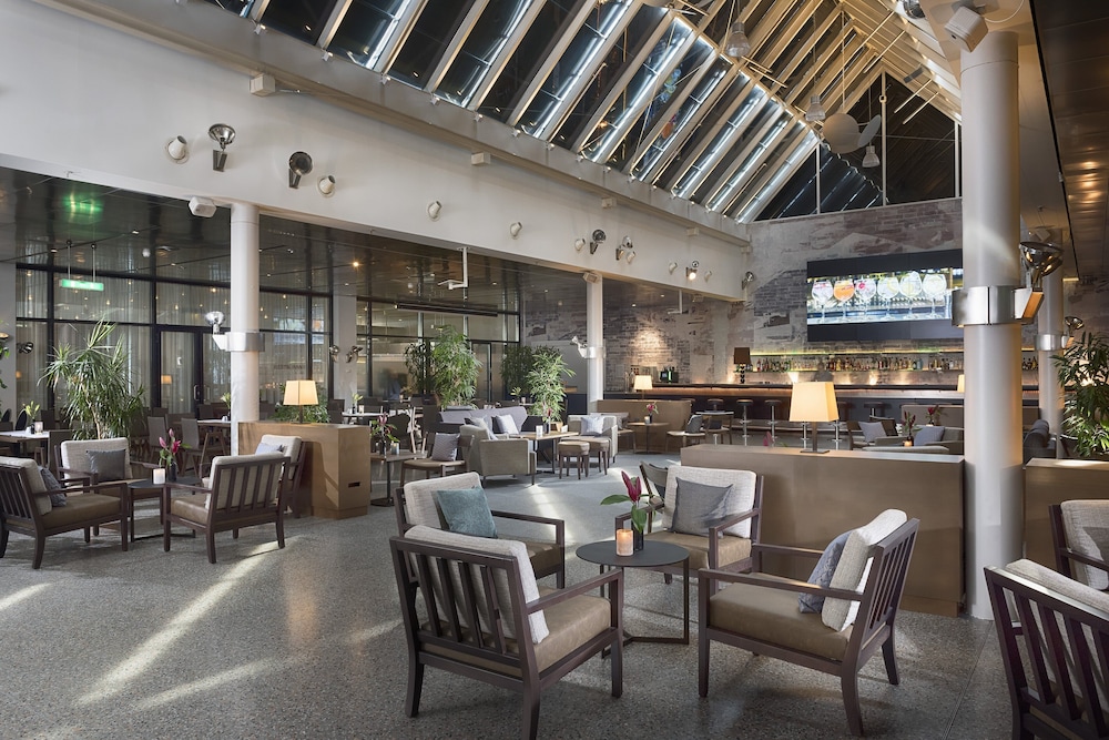 Holiday Inn Berlin City West by IHG — Restaurant & bars in Berlin, Berlin