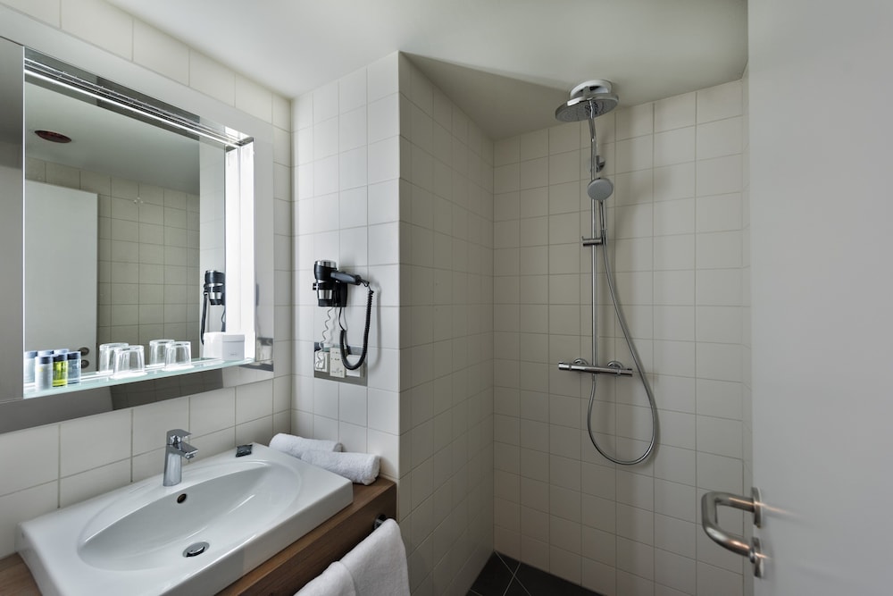 Holiday Inn Berlin City West by IHG — Hotel rooms in Berlin, Berlin