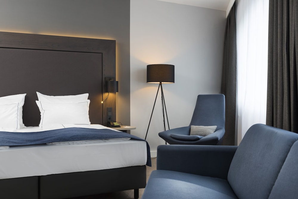 Holiday Inn Berlin City West by IHG — Hotel rooms in Berlin, Berlin