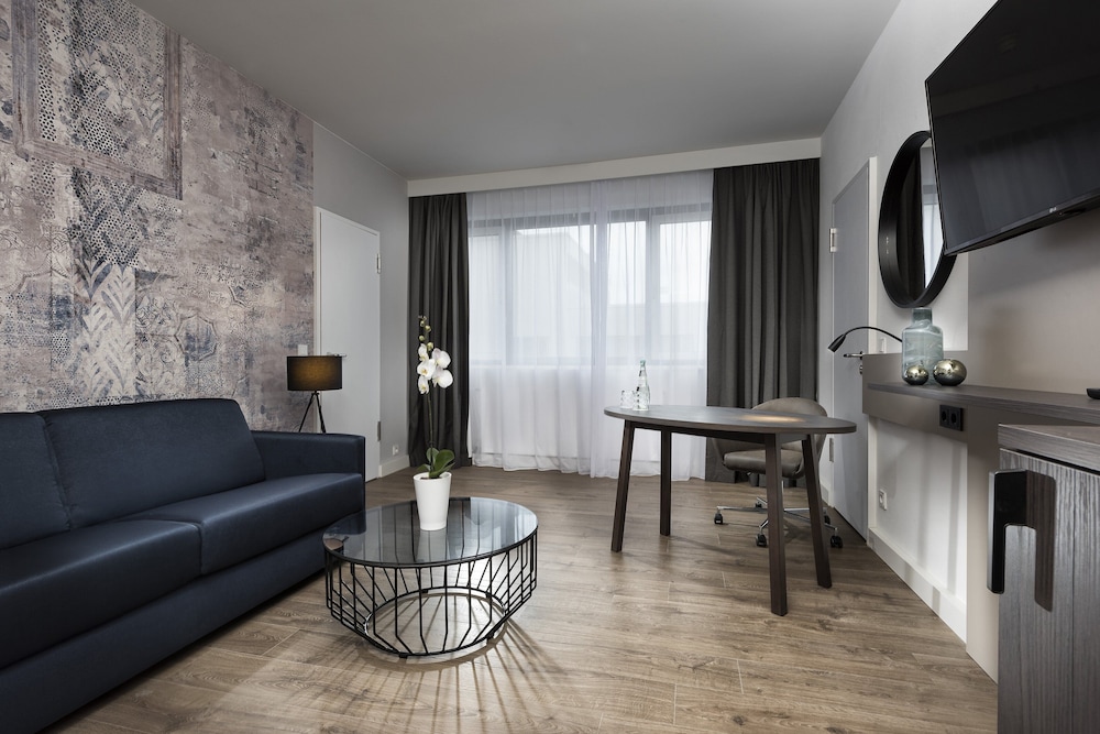 Holiday Inn Berlin City West by IHG — Hotel rooms in Berlin, Berlin