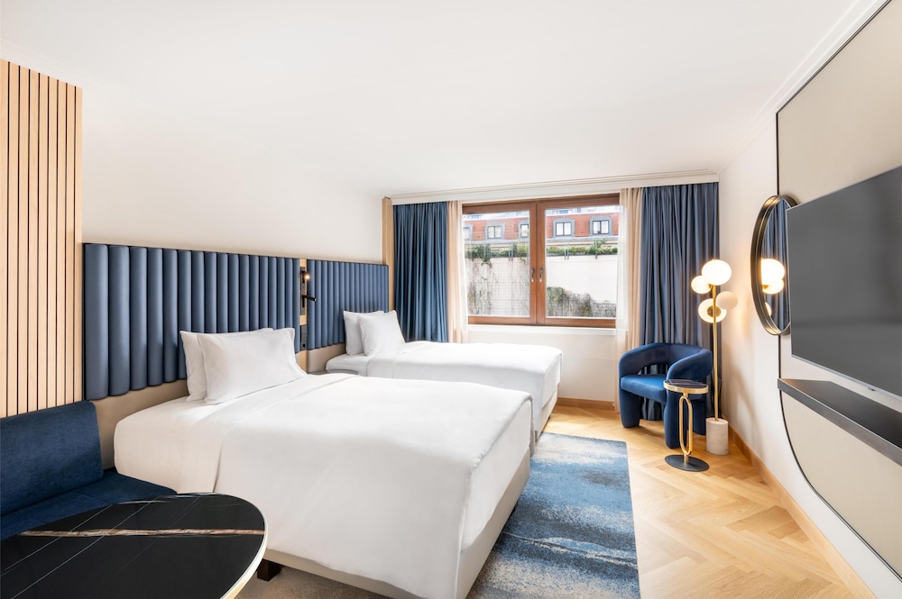 Hilton Berlin — Hotel rooms in Berlin, Berlin