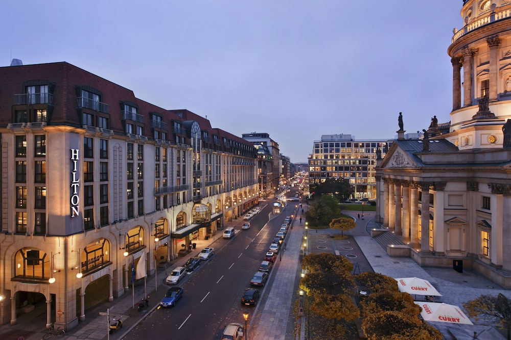 Hilton Berlin - zdjęcie 3