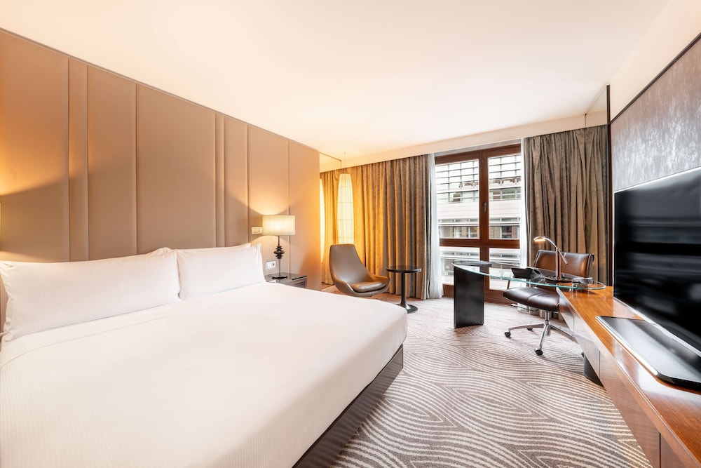Hilton Berlin — Hotel rooms in Berlin, Berlin
