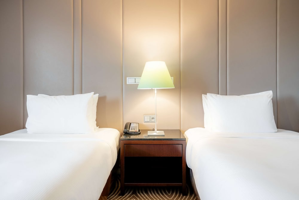 Hilton Berlin — Hotel rooms in Berlin, Berlin