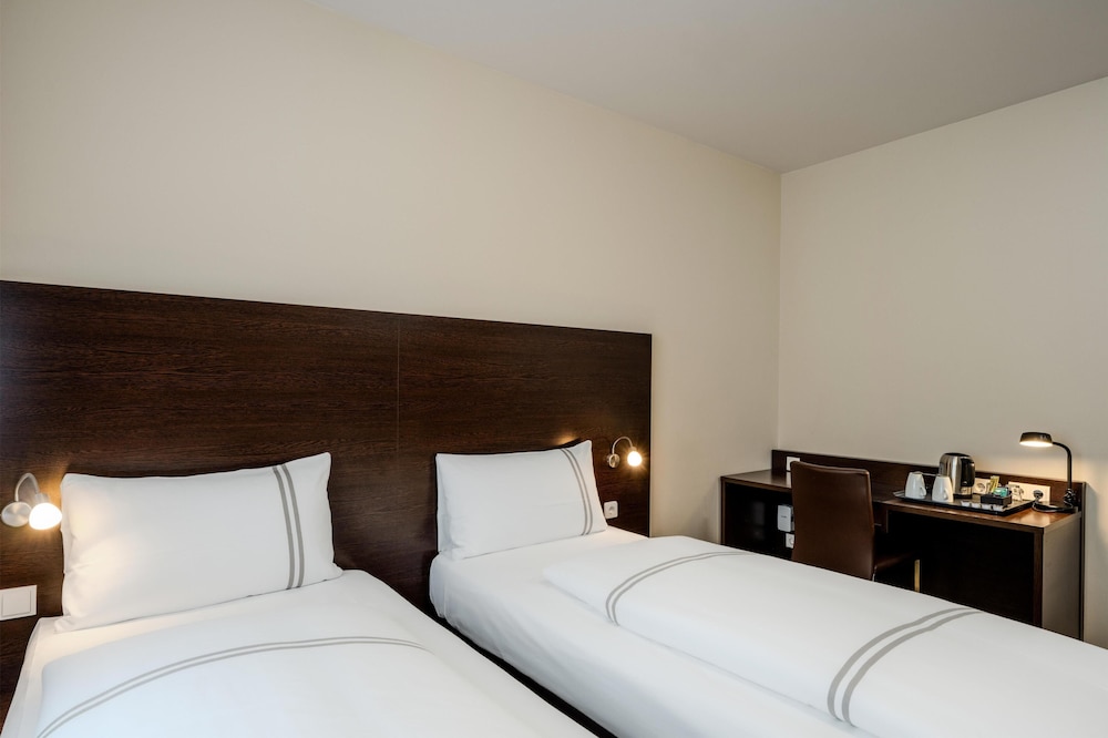 Premier Inn Berlin City Spittelmarkt — Hotel rooms in Berlin, Berlin