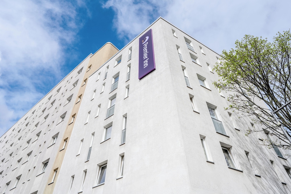 Premier Inn Berlin City Spittelmarkt — Hotel building in Berlin, Berlin