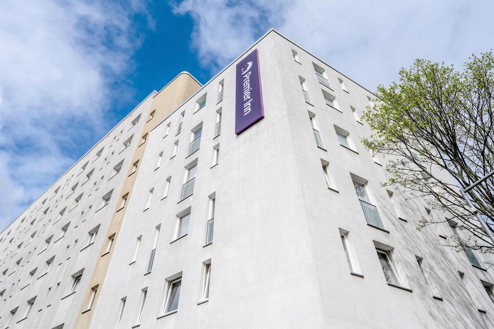 Premier Inn Berlin City Spittelmarkt — Hotel building in Berlin, Berlin
