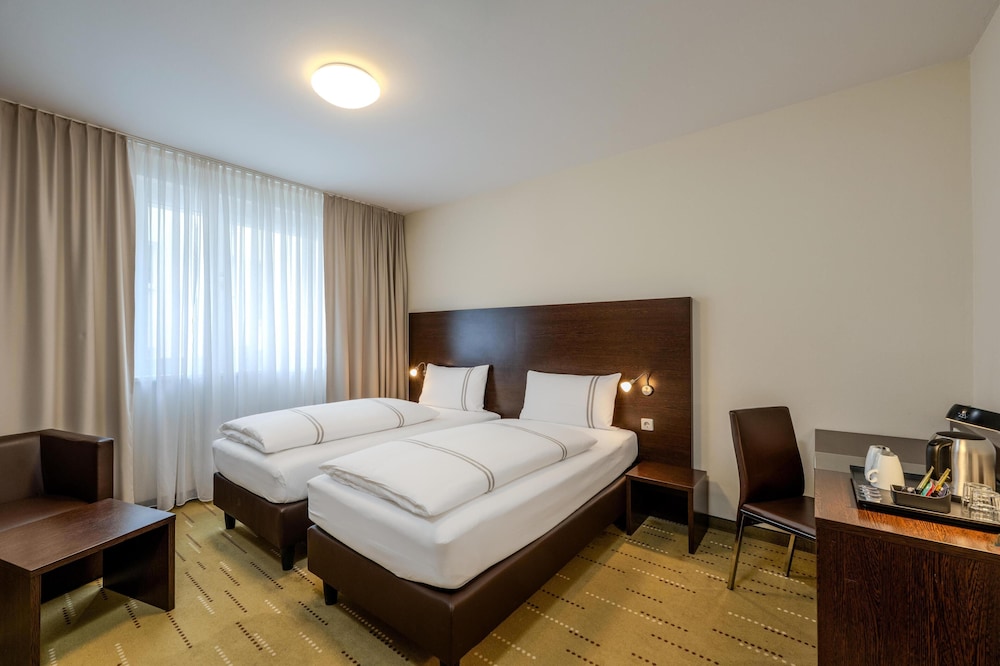 Premier Inn Berlin City Spittelmarkt — Hotel rooms in Berlin, Berlin