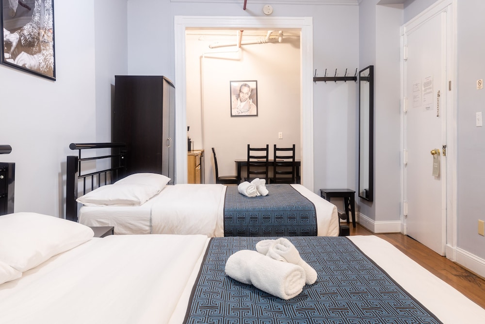 The Central Park North — Hotel rooms in New York City, New York State