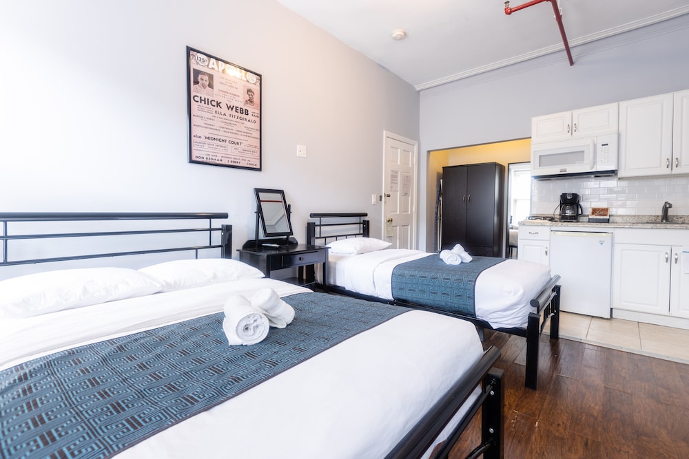 The Central Park North — Hotel rooms in New York City, New York State