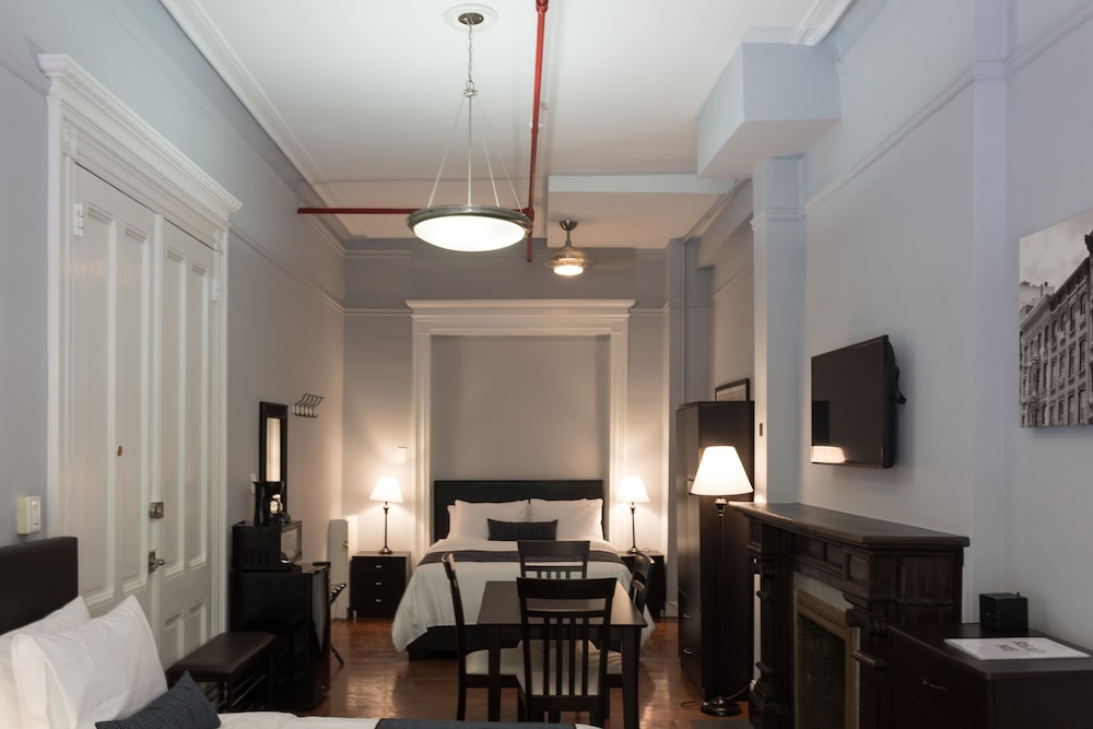 The Central Park North — Hotel rooms in New York City, New York State