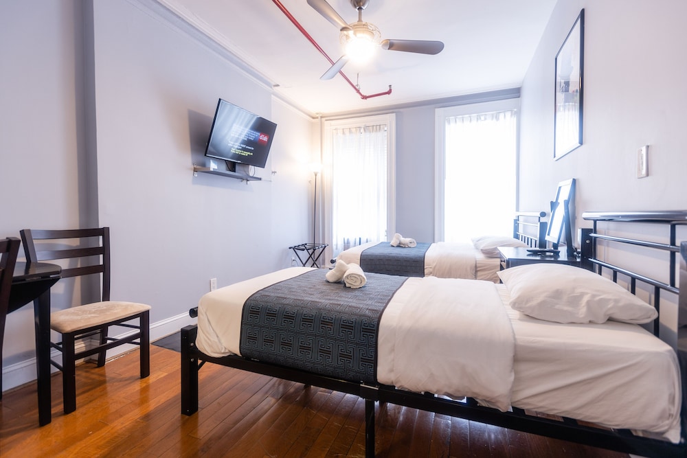 The Central Park North — Hotel rooms in New York City, New York State