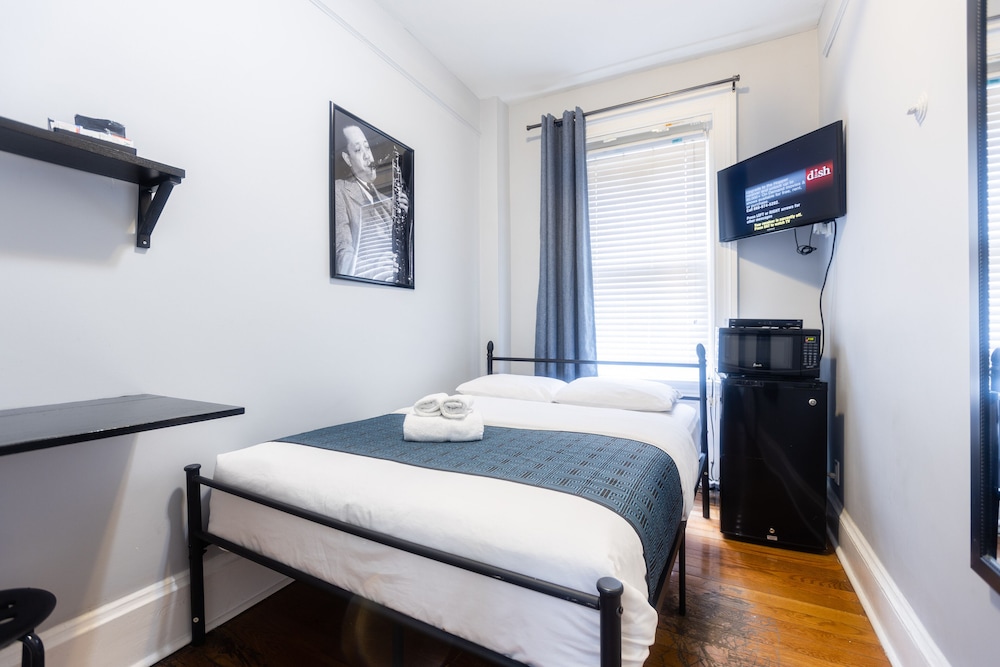 The Central Park North — Hotel rooms in New York City, New York State