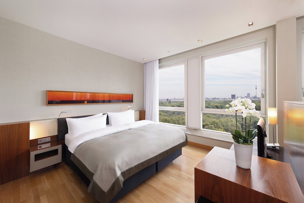 InterContinental Berlin by IHG — Hotel rooms in Berlin, Berlin