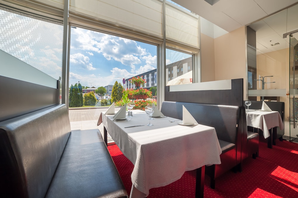 Premier Krakow Hotel — Restaurant & bars in Krakow, Lesser Poland
